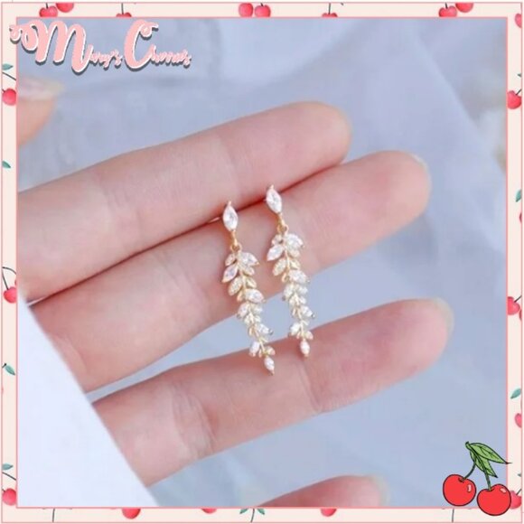 🍒 925 Camilla Leafy Earrings - Picture 1 of 4